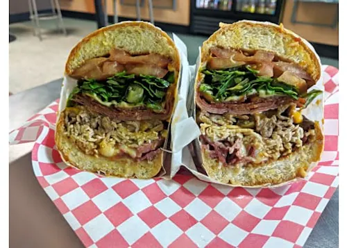 Photo 1 of 4: Sandwich Mastersz