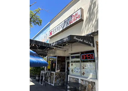 9 Bankok Thai & Sushi