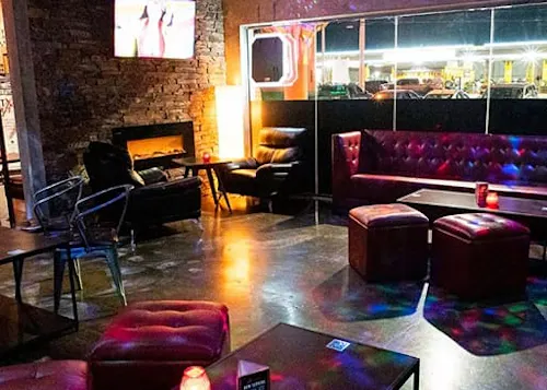 J Karaoke Bar