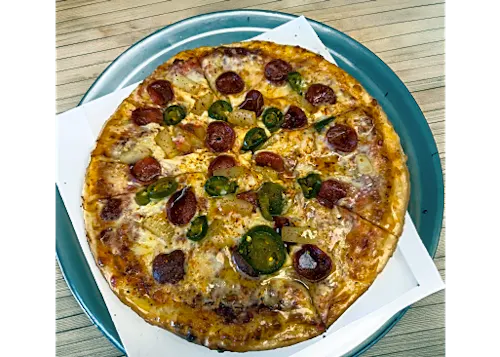 Photo 1 of 4: Benny's Pizza